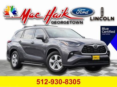 Used 2021 Toyota Highlander LE