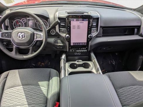 New 2026 RAM 2500 Big Horn AWD/4WD image 10