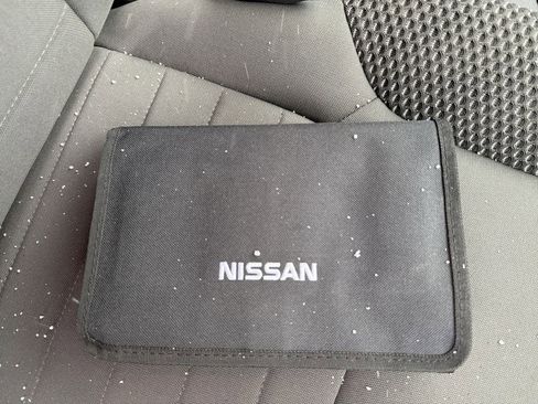 Used 2019 Nissan Frontier PRO-4X image 31