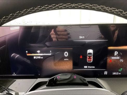 Certified 2025 INFINITI QX80 Luxe image 26