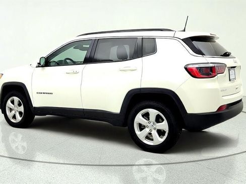 Used 2020 Jeep Compass Latitude w/ Popular Equipment Group AWD/4WD image 7