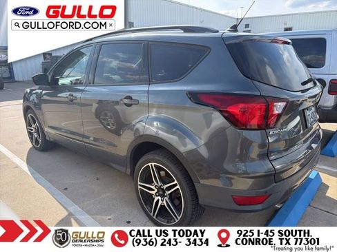 Used 2019 Ford Escape SEL FWD image 2
