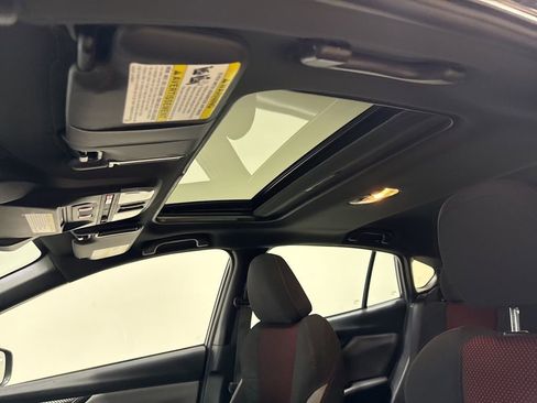 Used 2023 Subaru Impreza 2.0i Sport image 32