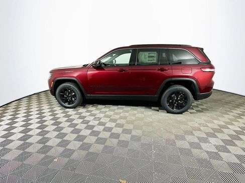 New 2026 Jeep Grand Cherokee Altitude AWD/4WD image 5