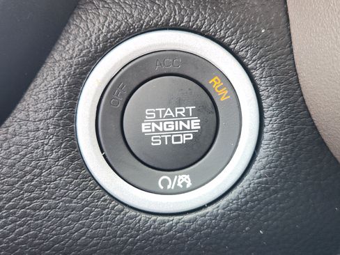 Used 2022 RAM 1500 Laramie w/ Laramie Southwest Edition AWD/4WD image 23