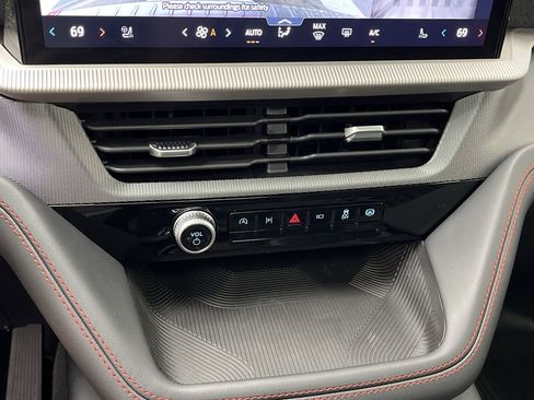 New 2026 Ford Explorer ST-Line w/ ST-Line Street Pack AWD/4WD image 25