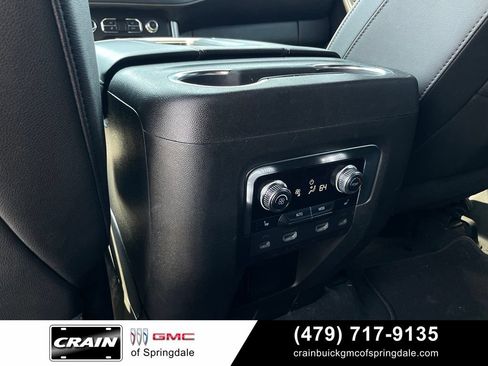 Used 2021 GMC Yukon SLT w/ SLT Premium Package AWD/4WD image 27