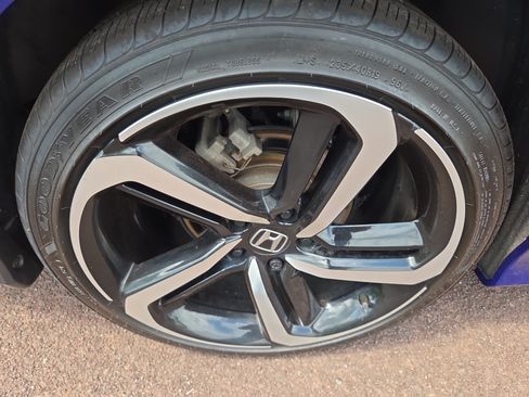 Used 2022 Honda Accord Sport image 10