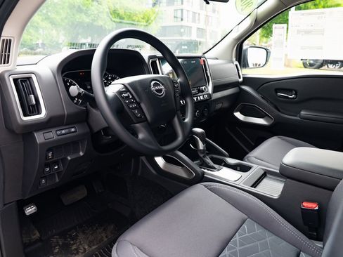 New 2025 Nissan Frontier SV image 19