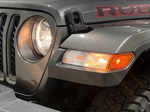 Used 2021 Jeep Gladiator Rubicon w/ Trailer Tow Package image 34