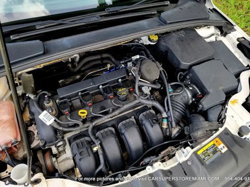 Used 2012 Ford Focus Titanium image 45