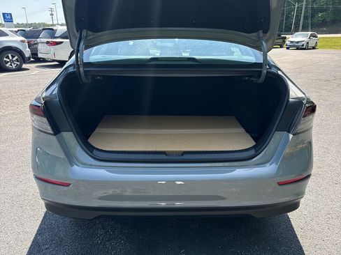 New 2026 Honda Accord SE image 28