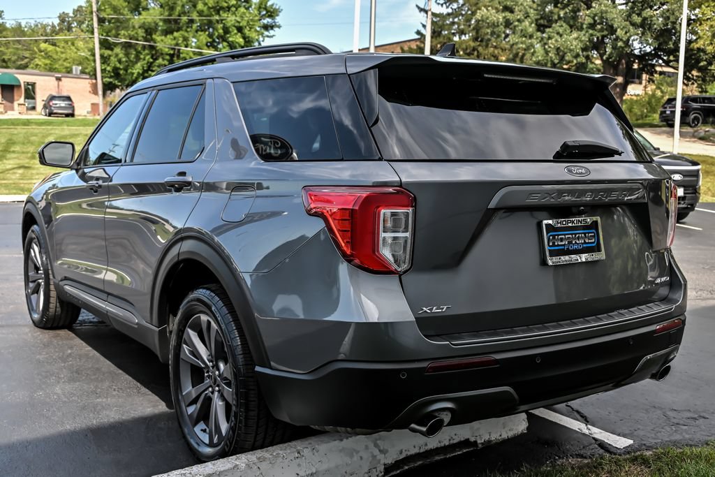 Certified 2024 Ford Explorer XLT w/ Equipment Group 202A AWD/4WD image 6