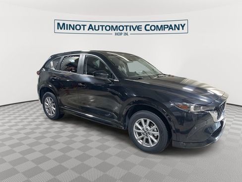 Used 2025 MAZDA CX-5 AWD 2.5 S w/ Preferred Package image 2