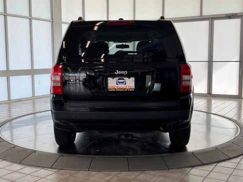 Used 2016 Jeep Patriot Sport w/ Power Value Group FWD image 6