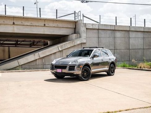 Used 2008 Porsche Cayenne AWD/4WD image 18