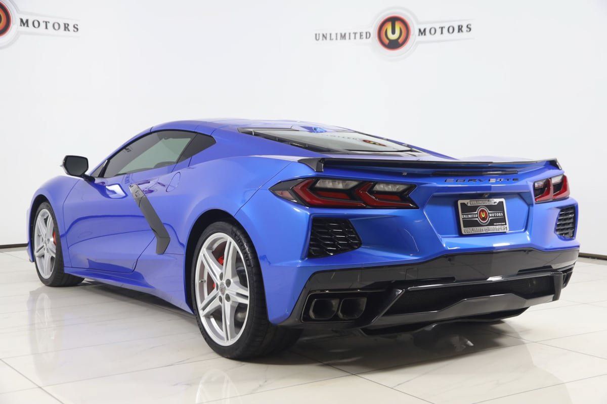 Used 2024 Chevrolet Corvette Stingray Preferred Cpe w/ 2LT RWD image 4