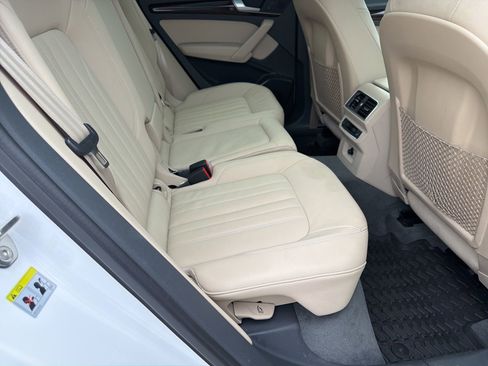 Used 2018 Audi Q5 2.0T Premium Plus AWD/4WD image 8