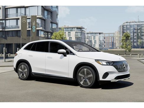 New 2026 Mercedes-Benz EQE 320 4MATIC SUV image 12