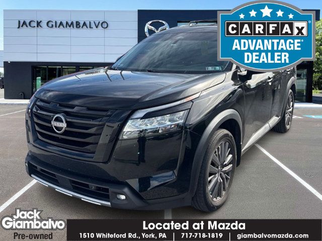 Used 2023 Nissan Pathfinder SL w/ SL Premium Package AWD/4WD image 1