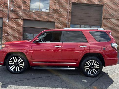 Used 2015 Toyota 4Runner Limited AWD/4WD image 7