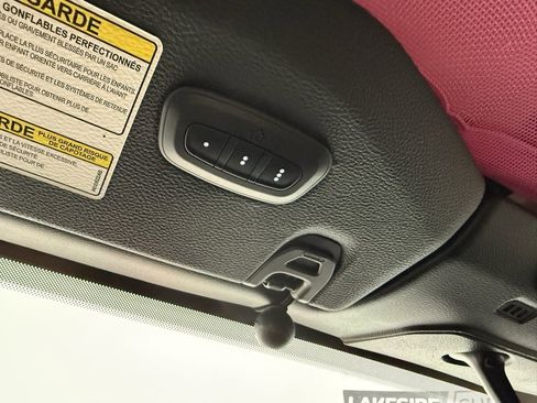 Used 2018 Jeep Wrangler Unlimited Rubicon w/ Cold Weather Group image 25