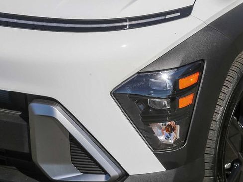 Used 2026 Hyundai Kona SEL Sport FWD image 8