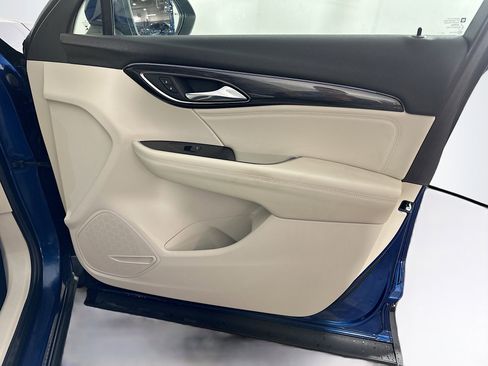 Used 2023 Buick Envision Preferred image 31