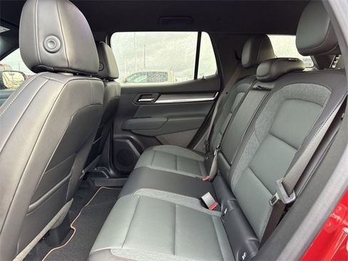 New 2026 GMC Terrain AT4 w/ Technology Package II image 9