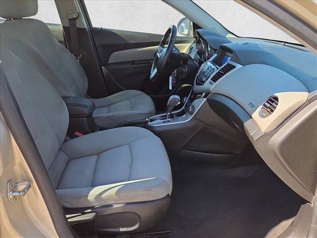Used 2014 Chevrolet Cruze LT w/ RS Package FWD image 19