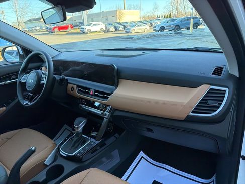 New 2026 Kia Seltos EX image 15