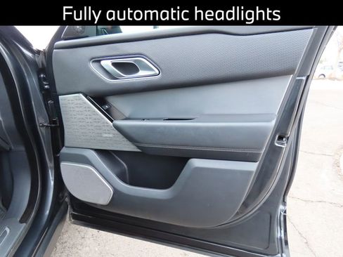 Used 2021 Land Rover Range Rover Velar R-Dynamic S image 11