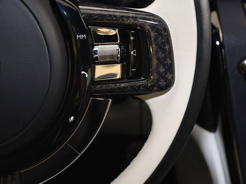 Used 2024 Rolls-Royce Cullinan Black Badge AWD/4WD image 67