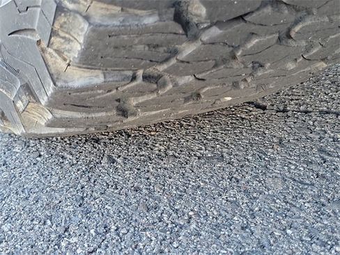 Used 2022 Ford F150 XLT w/ Equipment Group 302A High image 32