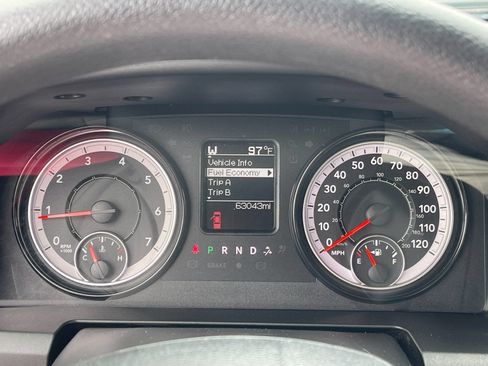 Used 2024 RAM 1500 Classic SLT RWD image 26