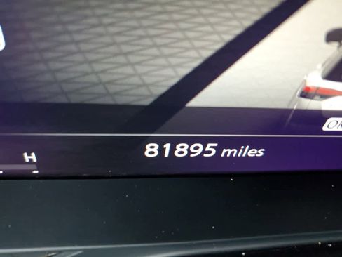 Used 2022 Nissan Pathfinder Platinum w/ Cargo Package image 26