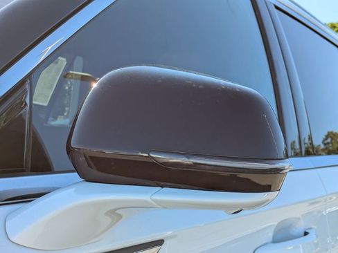 New 2026 Lincoln Aviator Reserve AWD/4WD image 12