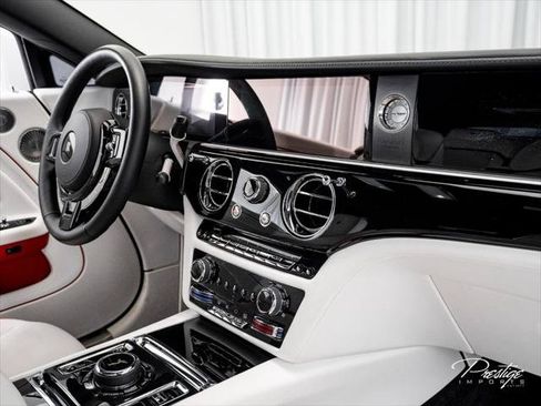 Used 2024 Rolls-Royce Spectre w/ Spectre Launch Package AWD/4WD image 42