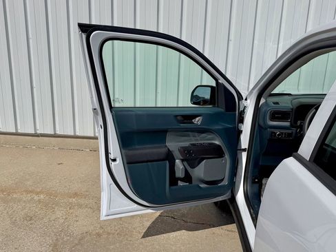 New 2026 Ford Maverick XL image 14