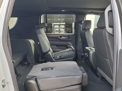 New 2026 GMC Yukon XL Denali w/ Sun & Power Step Package image 51