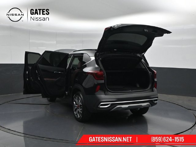 Used 2023 Kia Seltos SX AWD/4WD image 55
