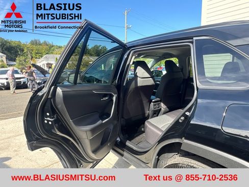 Used 2024 Toyota RAV4 XLE w/ Weather Package AWD/4WD image 27