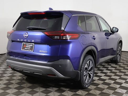 Used 2023 Nissan Rogue SV image 8