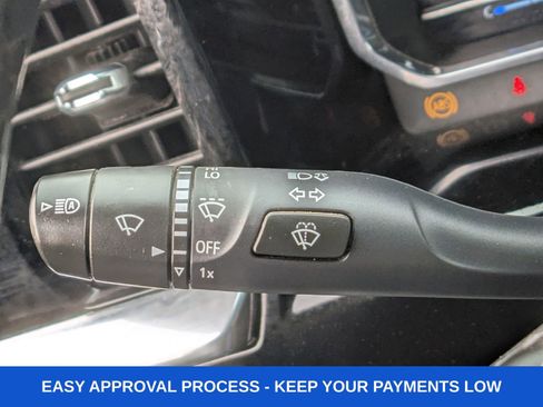 Used 2023 GMC Sierra 1500 SLE image 35