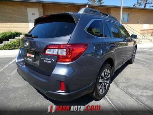 Used 2015 Subaru Outback 2.5i Limited AWD/4WD image 9