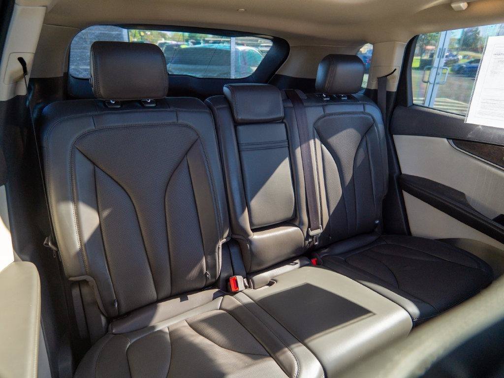 Used 2020 Lincoln Nautilus Reserve FWD image 34