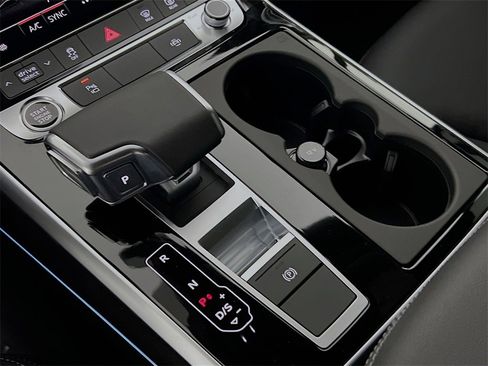 New 2026 Audi Q7 2.0T Premium image 18