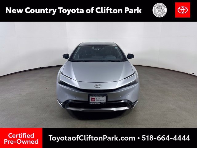 Certified 2024 Toyota Prius XLE AWD/4WD image 2