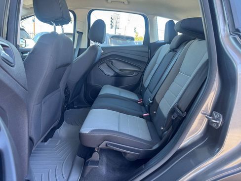 Used 2014 Ford C-MAX SE FWD image 11