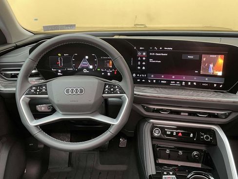 New 2025 Audi Q5 2.0T Premium Plus image 25
